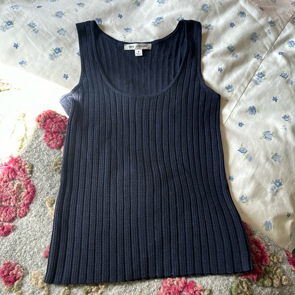 St. John Navy Blue Stretch Tank Top - Picture 1 of 3
